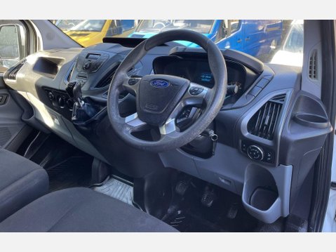 Ford Transit Custom 2.2 TDCi 290 Panel Van 5dr Diesel Manual L1 H1 (186 g/km, 98 bhp) 25