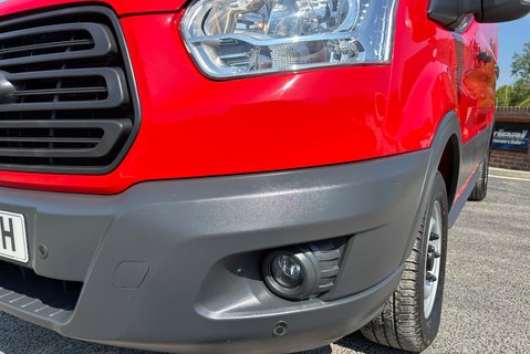 Ford Transit 310 L2 H2 125 ps Panel Van - Low Mileage 20