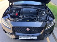 Jaguar F-Pace 2.0 D180 R-Sport Auto AWD Euro 6 (s/s) 5dr 39