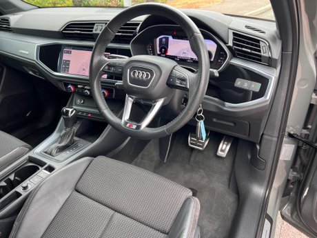 Audi Q3 2.0 TFSI 40 S line S Tronic quattro Euro 6 (s/s) 5dr 24