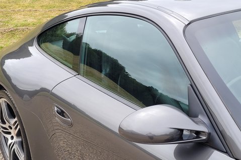 Porsche 911 CARRERA 4 TIPTRONIC S 14