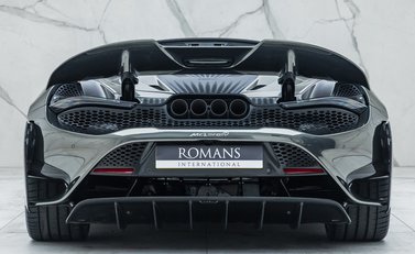 McLaren 765LT Spider 12