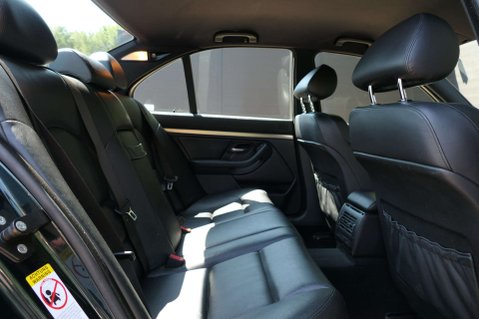 BMW M5 4.9 M5 4dr 46