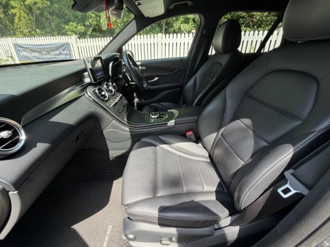 Mercedes-Benz GLC GLC 250 4MATIC AMG LINE 55