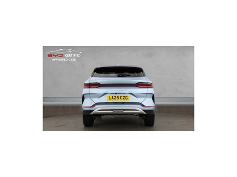 BYD Seal U 1.5 DM-i Boost 5dr Auto 13