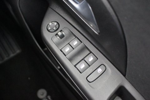 Vauxhall Corsa 5dr 1.2 Turbo Ultimate Automatic 18