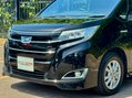 Toyota Noah Hybrid G 31