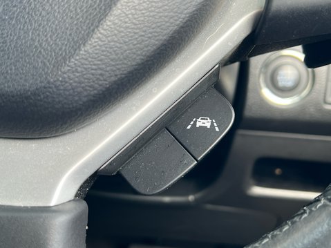 Suzuki Vitara SZ-T 32