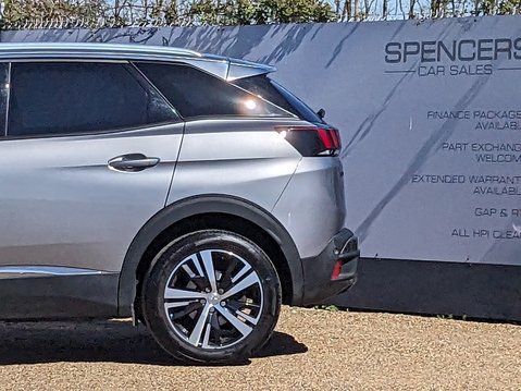 Peugeot 3008 PURETECH S/S ALLURE 6