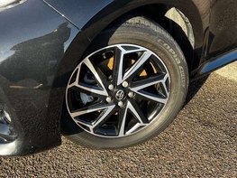 Toyota Yaris 1.5 Yaris Design HEV CVT 5dr 3