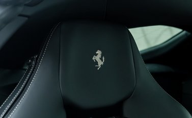 Ferrari 812 Superfast 14