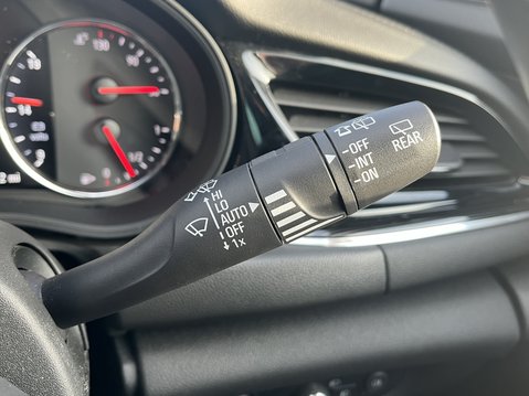 Vauxhall Insignia 2.0 Turbo D Elite Nav 5dr 19