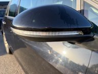 Volkswagen Golf SE NAVIGATION TDI 25