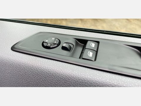 Peugeot Expert 2.0 BlueHDi 1400 Professional Standard Panel Van 6dr Diesel Manual MWB Euro 23