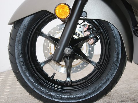 Suzuki Burgman 200 UH 200 AL7 23