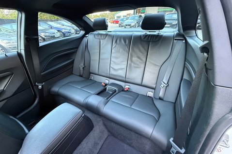 BMW 2 Series 220D M SPORT AUTOMATIC -BODYKIT -PLUS PACK -HARMAN KARDON -LEATHER 31