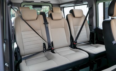 Land Rover Defender 110 Heritage Station Wagon 13