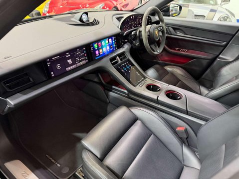 Porsche Taycan Performance Plus 93.4kWh 4S Cross Turismo 5dr Electric Auto 4WD (571 ps) 34