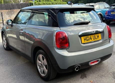 Mini Hatch Cooper 1.5 Petrol Manual Pepper Media 3 door - SAT NAV - 1 OWNER FSH 17