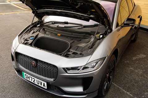Jaguar I-Pace BLACK 43