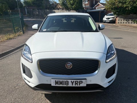 Jaguar E-Pace S 7