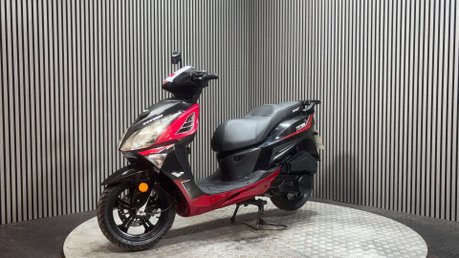 Lexmoto Titan 125 2021 ONLY 6K PROJECT SCOOTER SPARES OR REPAIR 125CC 6