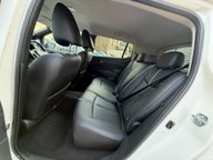Nissan LEAF TEKNA 11