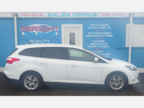Ford Focus 1.6 TDCi Titanium Navigator Estate 5dr Diesel Manual Euro 5 (s/s) (115 ps) 3