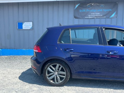 Volkswagen Golf 1.4 TSI BlueMotion Tech SE Nav Euro 6 (s/s) 5dr 22