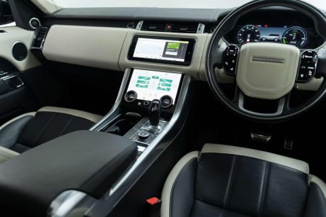 Land Rover Range Rover Sport 2.0 Range Rover Sport Autobiography Dynamic PHEV Auto 4WD 5dr 31