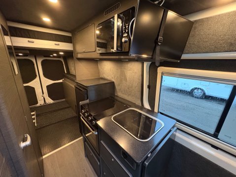 Mercedes-Benz Racetruck Sport Tech Conversion 15