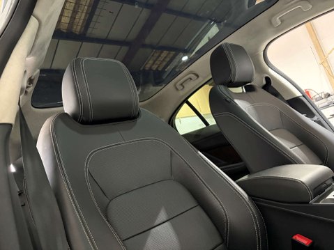 Jaguar I-Pace I-Pace EV400 First Edition 4WD 5dr 16