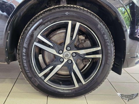 Volvo XC60 2.0 D5 PowerPulse R-Design Auto AWD Euro 6 (s/s) 5dr 76