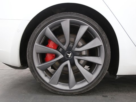 Tesla Model 3 (Dual Motor) Performance Auto 4WDE 4dr (Performance Upgrade) 24