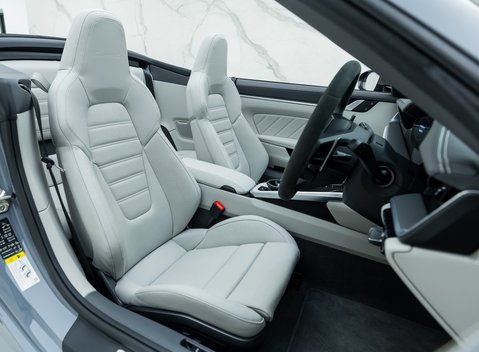 Porsche 911 Turbo S Cabriolet (992) 12