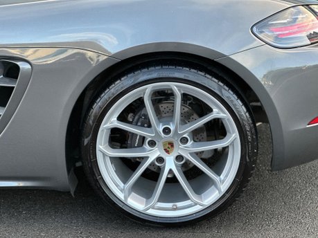 Porsche 718 Cayman CAYMAN STYLE EDITION PDK 42