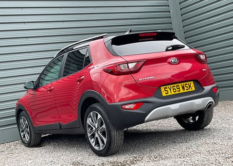 Kia Stonic 1.0 T-GDi '4'  6