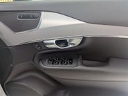 Volvo XC90 2.0 XC90 B5 MHEV AWD Auto 4WD 5dr 33