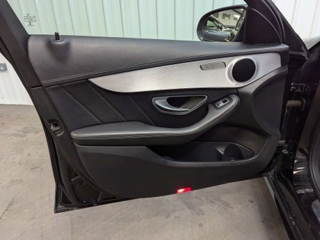 Mercedes-Benz C Class 2.1 C250 AMG Line Bluetec Auto 5dr 59