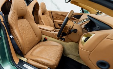 Aston Martin Vanquish Zagato Speedster 12