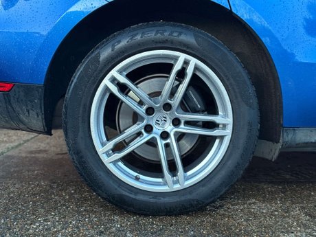 Porsche Macan 2.0 Macan Semi-Auto 4WD 5dr 19