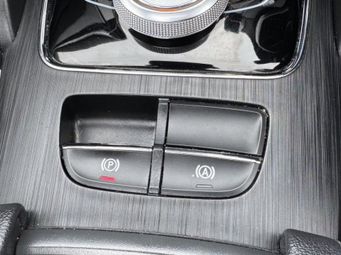 MG ZS 44.5kWh Exclusive Auto 5dr 27