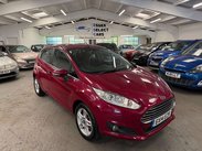 Ford Fiesta 1.0T EcoBoost Zetec Hatchback 5dr Petrol Powershift Euro 5 (100 ps) 1