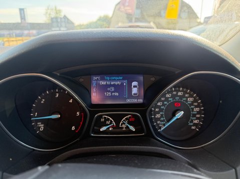 Ford Focus 1.6 TDCi Titanium X Euro 5 (s/s) 5dr 12