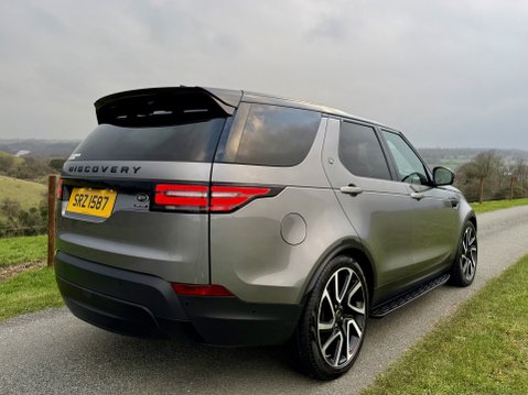 Land Rover Discovery HSE Luxury 16
