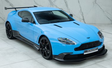 Aston Martin Vantage GT8 8