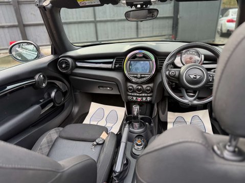 Mini Convertible 2.0 Cooper S Auto 2dr 77