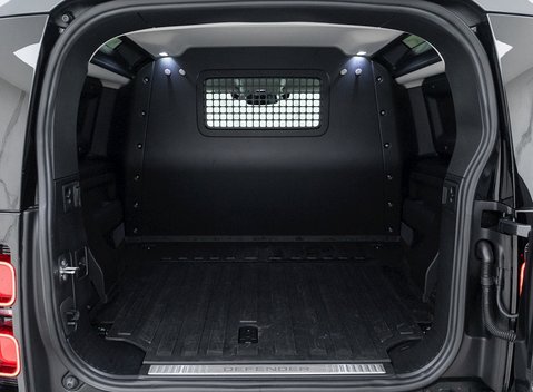 Land Rover Defender 90 Hard Top D200 29