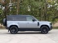 Land Rover Defender 3.0 Defender X-Dynamic SE D MHEV A 4WD 5dr 14