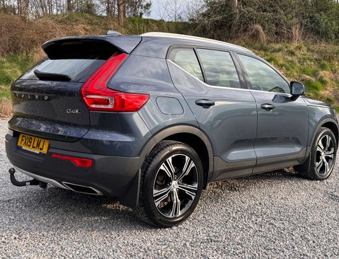 Volvo XC40 2.0 XC40 Inscription Pro D4 AWD Auto 4WD 5dr 5